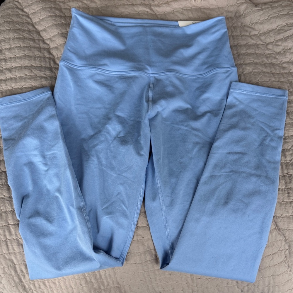 NWT Aerie offline mid rise light blue leggings - size medium